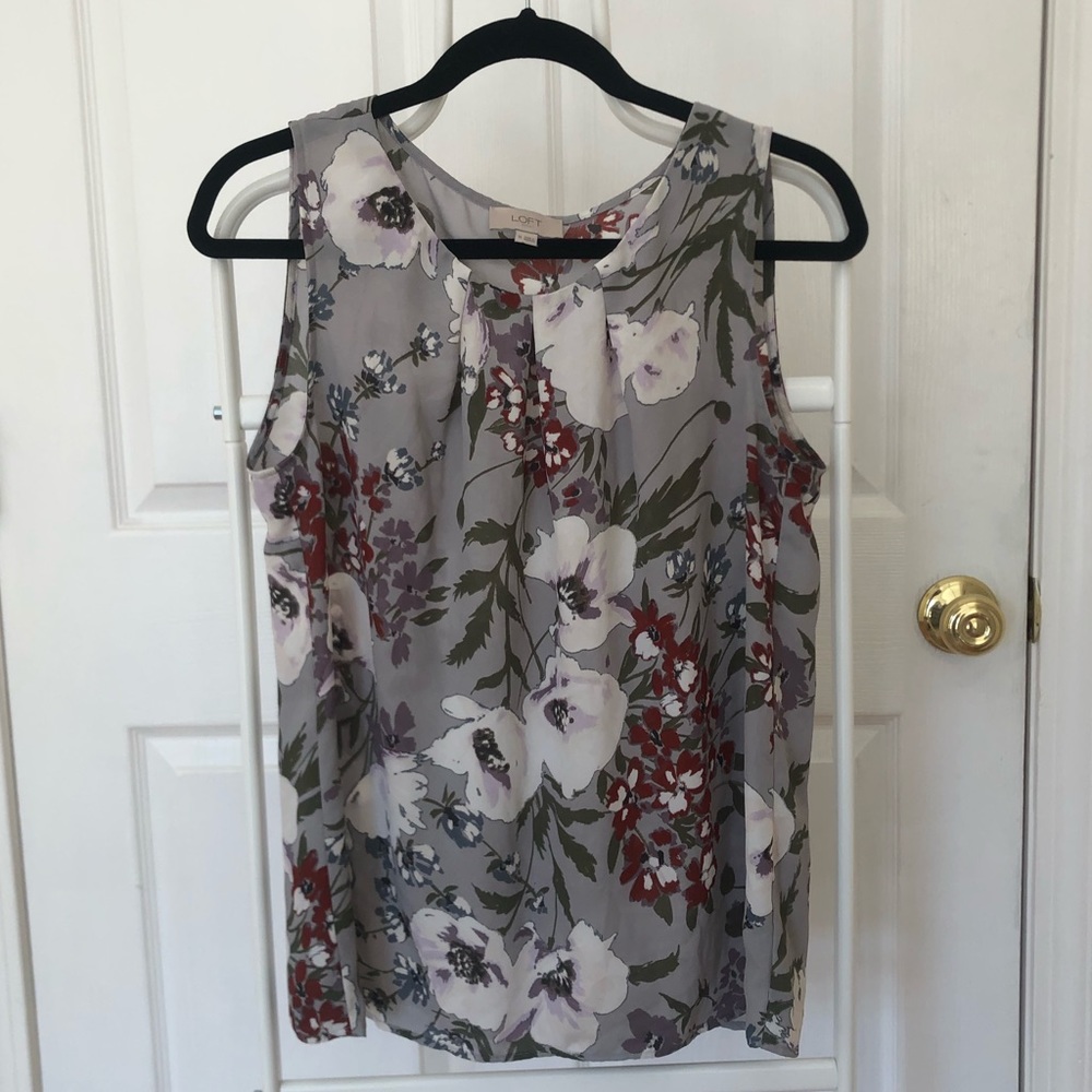 💕4 for $20 💕 Loft Floral Blouse!